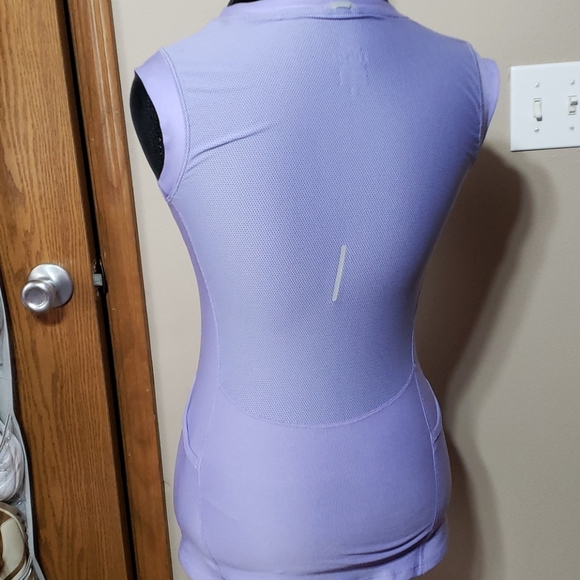Nike lavender running tank top euc dri-fit - Picture 2 of 3